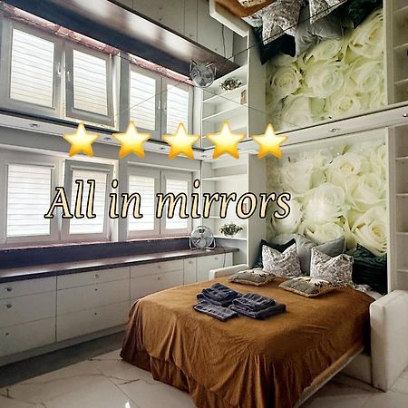 Deluxury Mirror Apartament Centrum Warsaw Luaran gambar