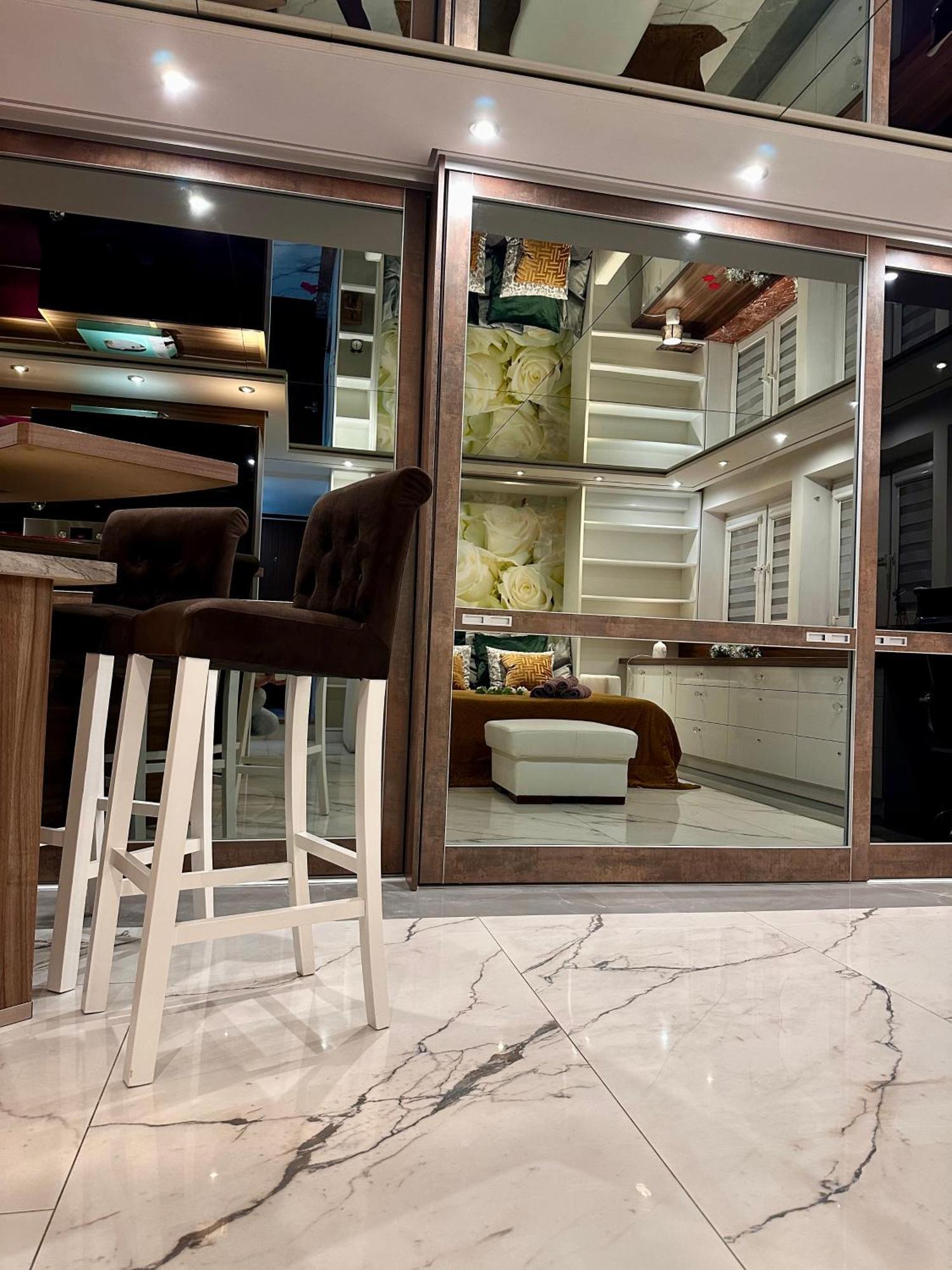 Deluxury Mirror Apartament Centrum Warsaw Luaran gambar