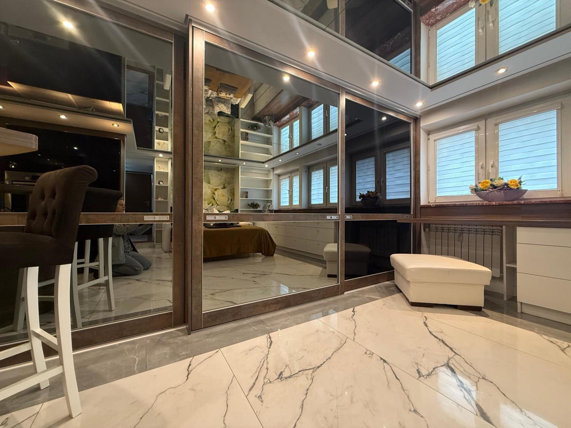 Deluxury Mirror Apartament Centrum Warsaw Luaran gambar